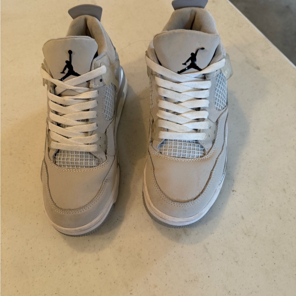 Jordan Retro Sneakers in Off-White and Black